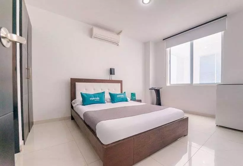 Hotelli Ayenda Royal Fenix