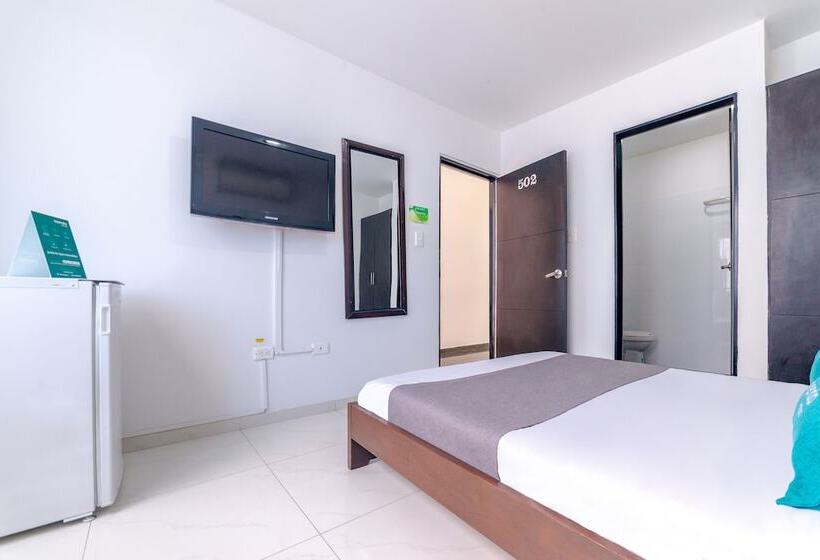 هتل Ayenda Royal Fenix