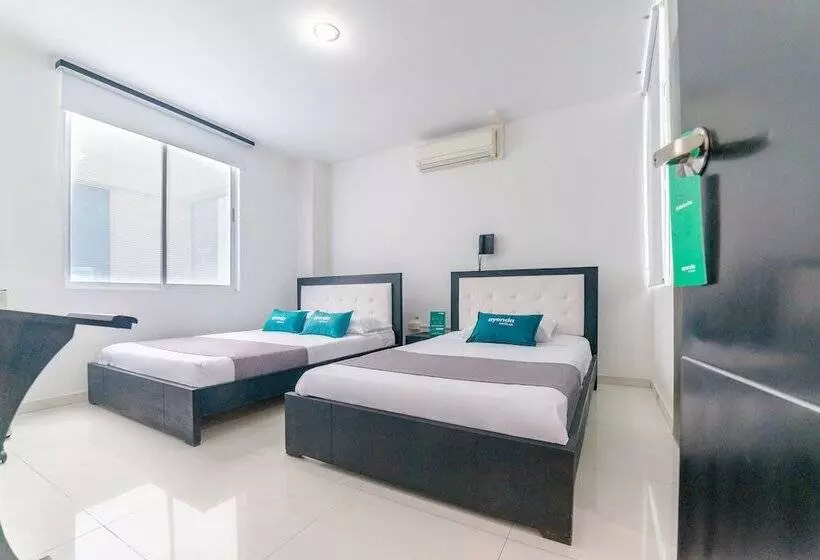 Hotelli Ayenda Royal Fenix