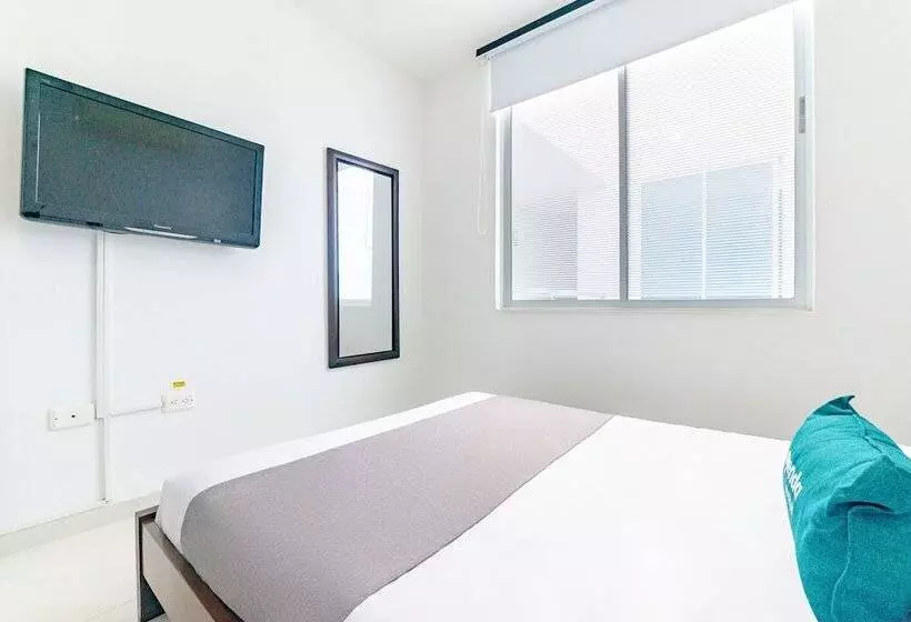 Hotelli Ayenda Royal Fenix