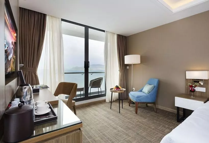 هتل Comodo Nha Trang