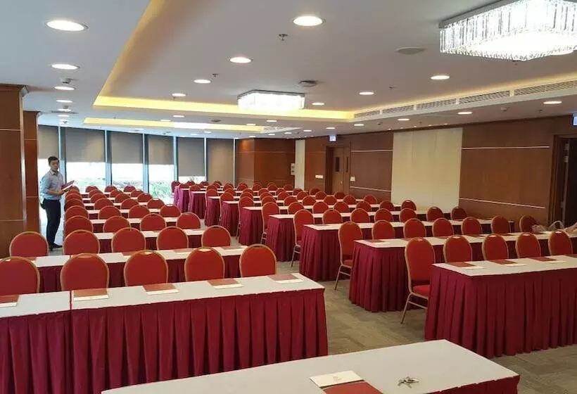 هتل Comodo Nha Trang
