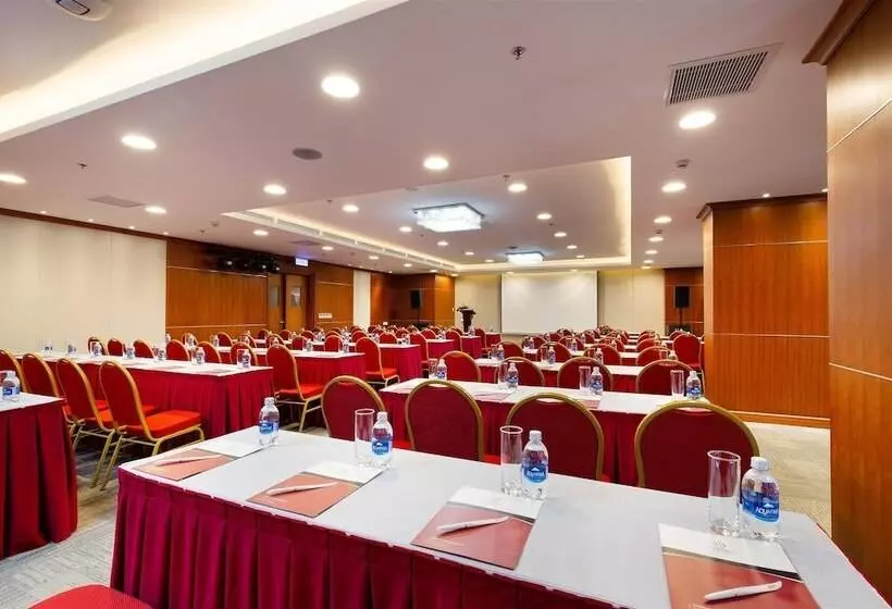 هتل Comodo Nha Trang