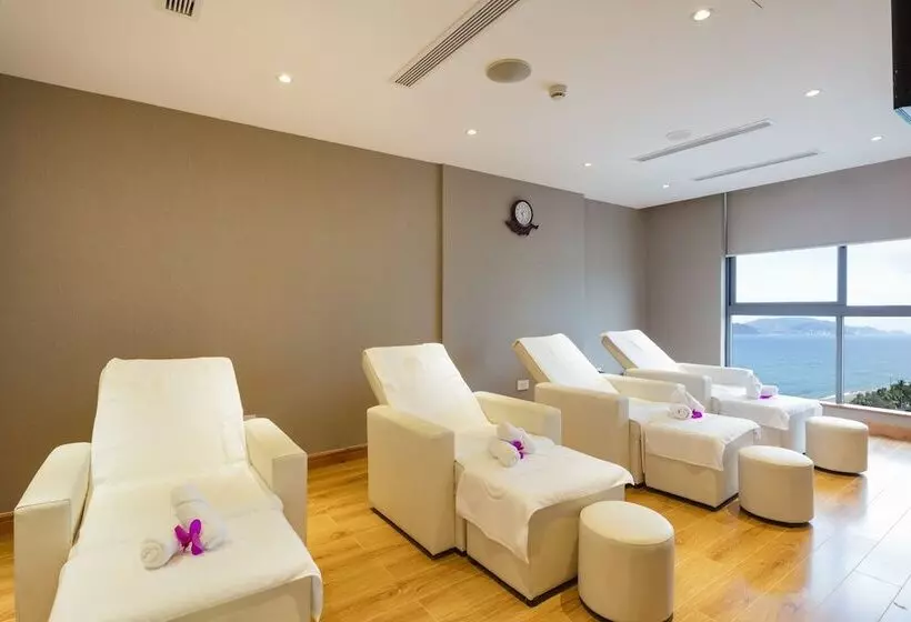 هتل Comodo Nha Trang