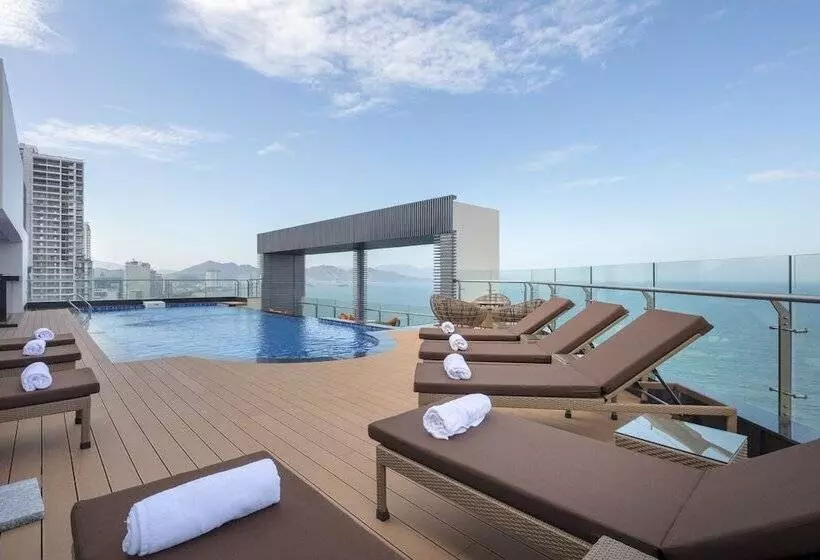 هتل Comodo Nha Trang