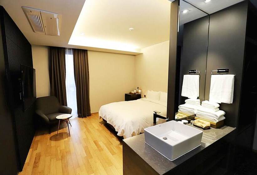 ホテル Gangneung Grey