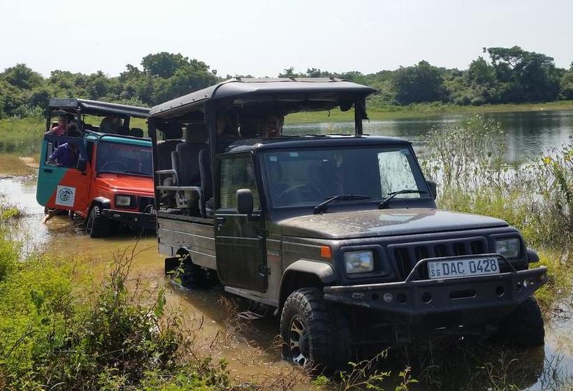 Hotel Peacock Riverside