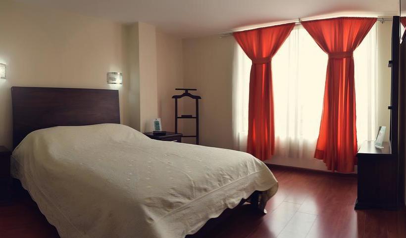 호텔 Santa Isabel 2