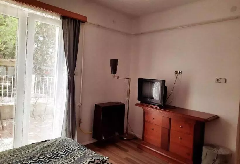 ホテル Central Room