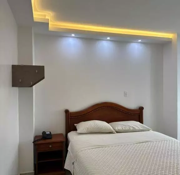 هتل Torre Azul