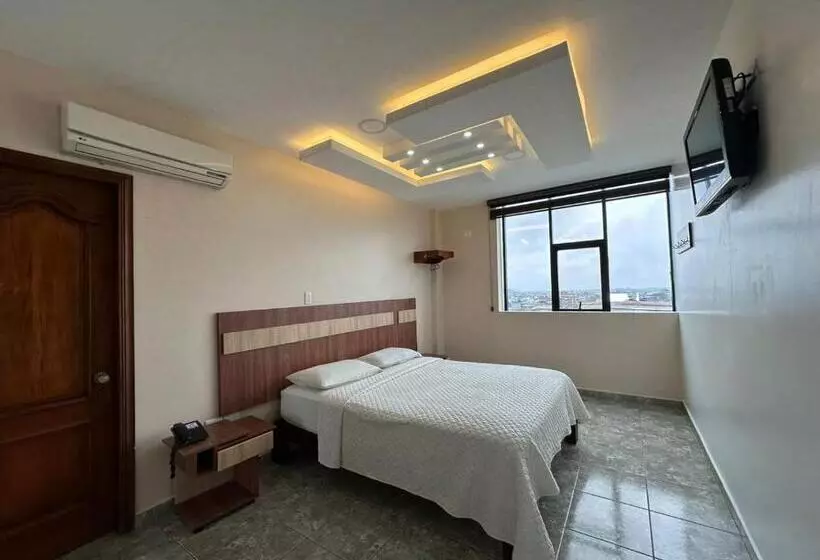 هتل Torre Azul