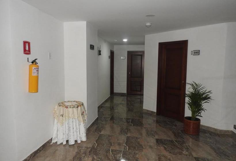 ホテル Villa Isabel