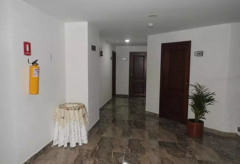 Hotelli Villa Isabel