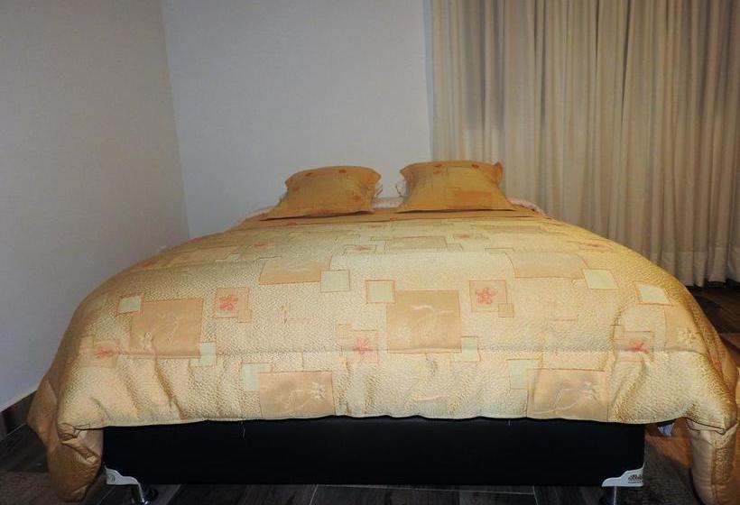 ホテル Villa Isabel