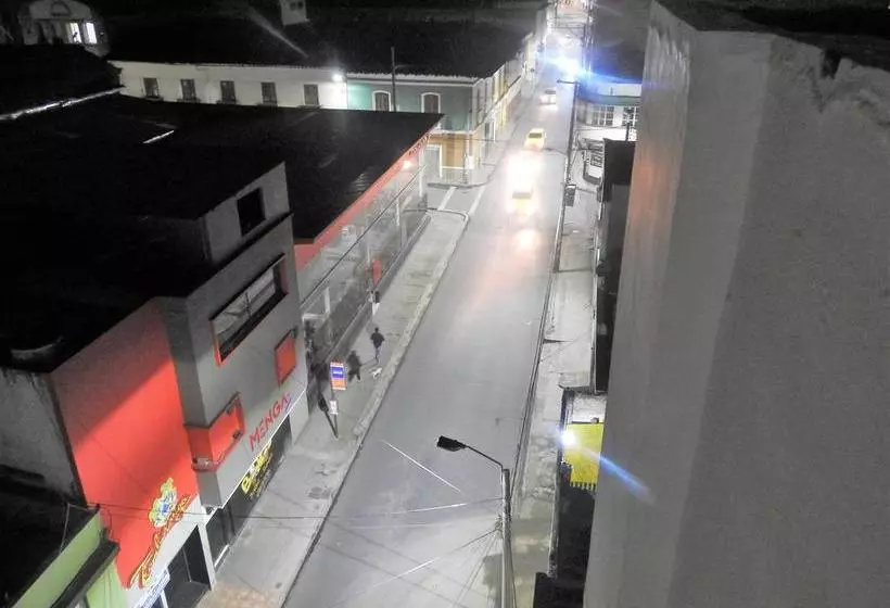 Hotelli Villa Isabel