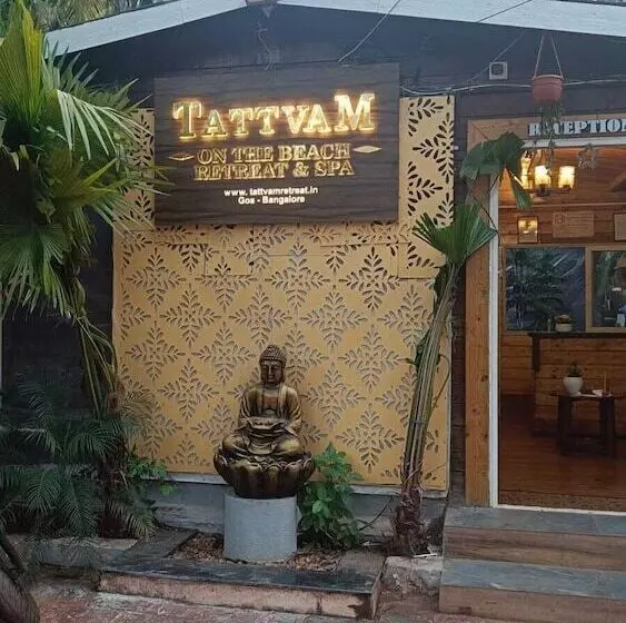 リゾートホテル Tattvam On The Beach   Retreat And Spa