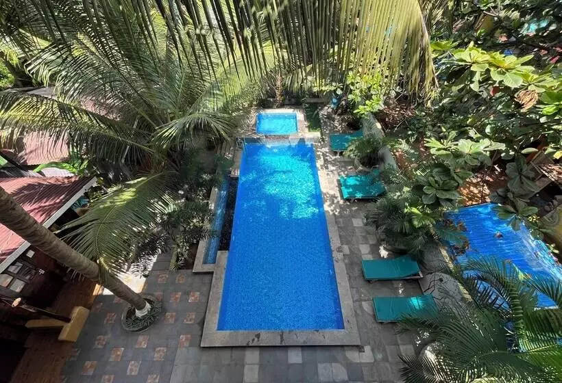 リゾートホテル Tattvam On The Beach   Retreat And Spa