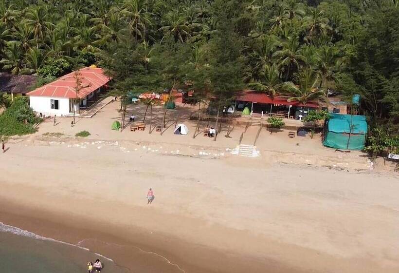 Trippr Gokarna Beach Hostel