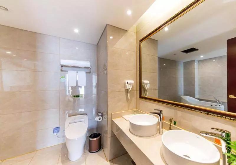 Vienna Hotel Songjiang Wanda Guangfulin Road