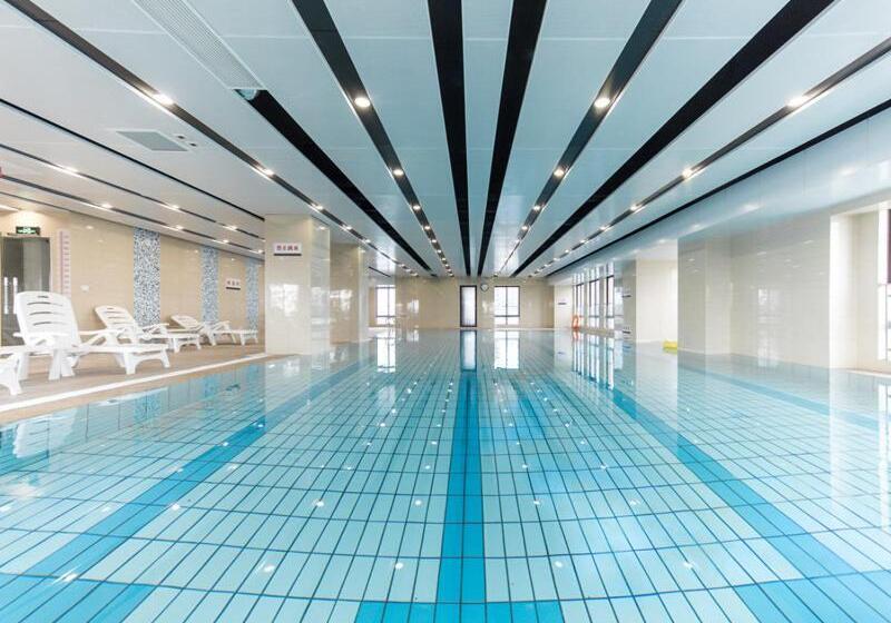 Vienna Hotel Songjiang Wanda Guangfulin Road