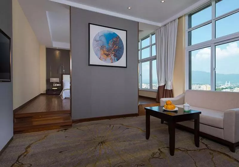 Vienna International Hotel Diecai Wanda High Speed ​​rail Station