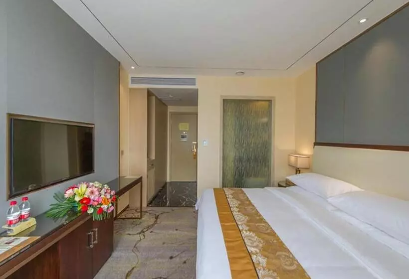 Vienna International Hotel Diecai Wanda High Speed ​​rail Station