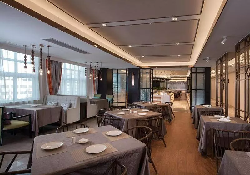 Vienna International Hotel Diecai Wanda High Speed ​​rail Station