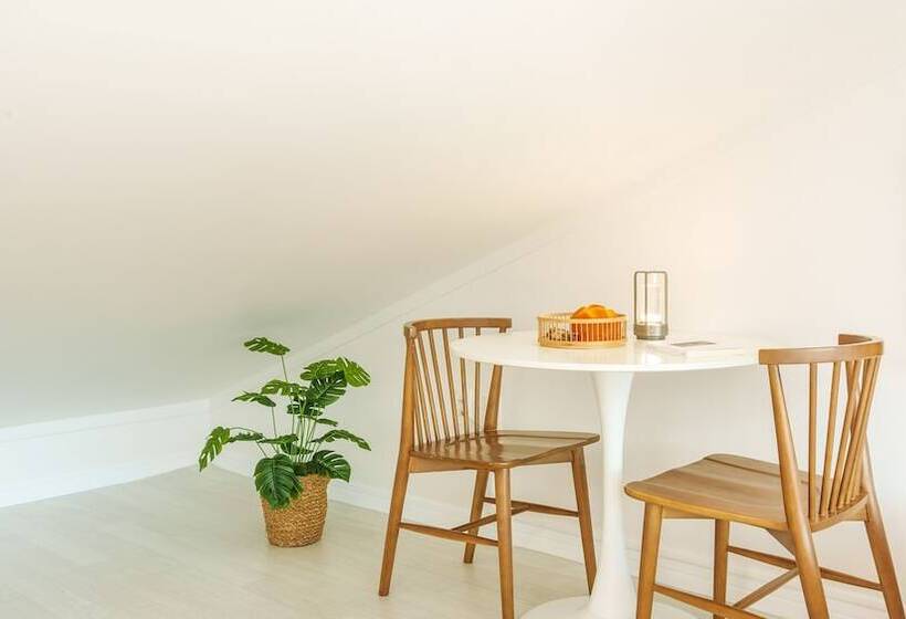 Geoje Forest Morning Spa Pension