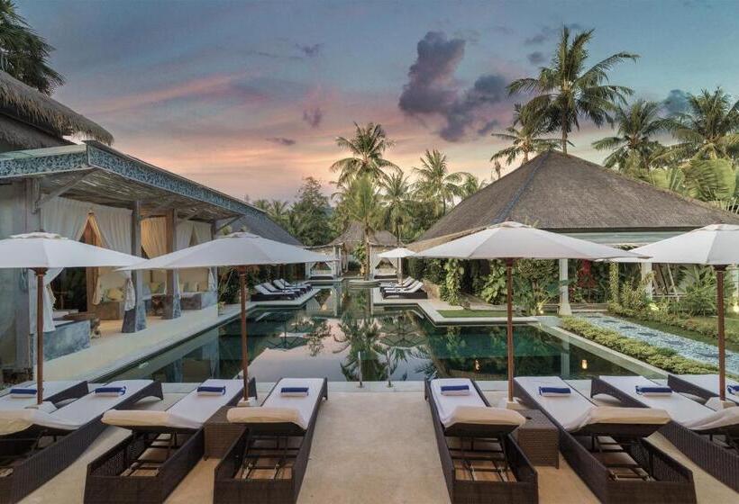 Rascals Hotel Adults Only