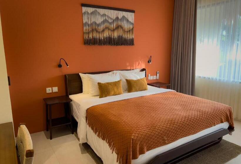 Rascals Hotel Adults Only