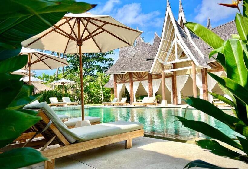 Rascals Hotel Adults Only