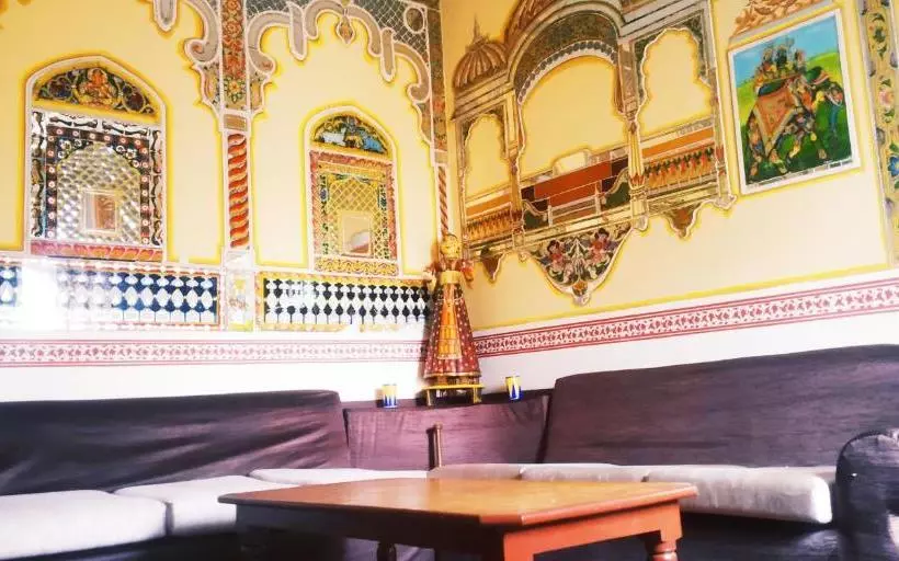 ベッドアンドブレックファースト Raj Haveli  A Heritage Samode
