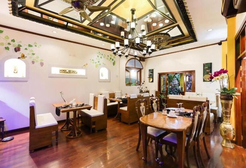 هتل Olivier Boutique