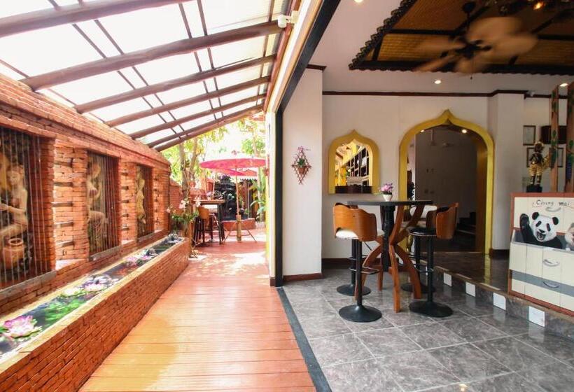 هتل Olivier Boutique