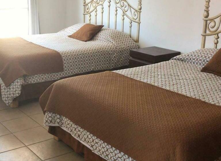 فندق Real De Creel