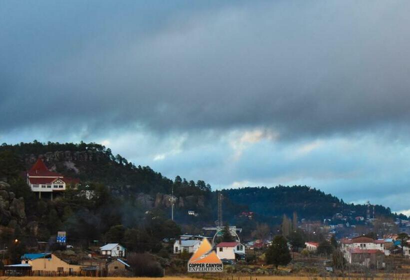 فندق Real De Creel