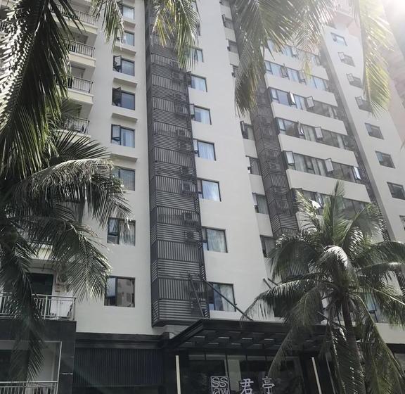 Отель Sanya Great East Sea Junting