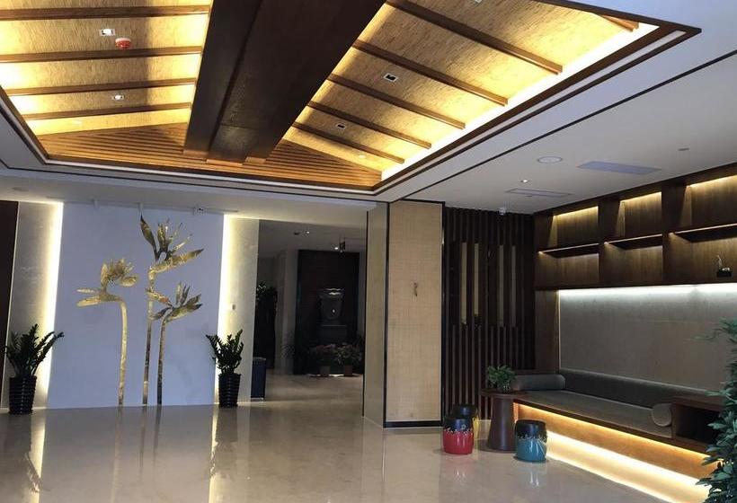 Отель Sanya Great East Sea Junting