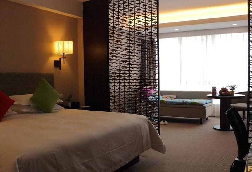 Отель Sanya Great East Sea Junting