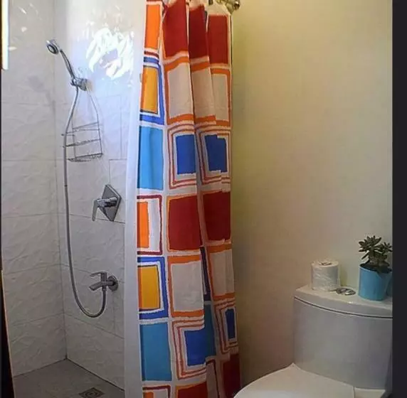 هتل The Guest House Laoag