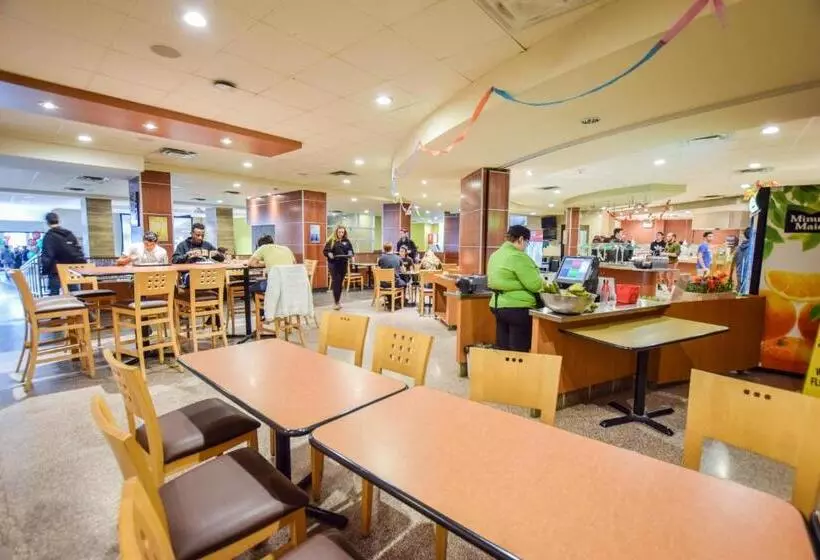 Hotelli United College