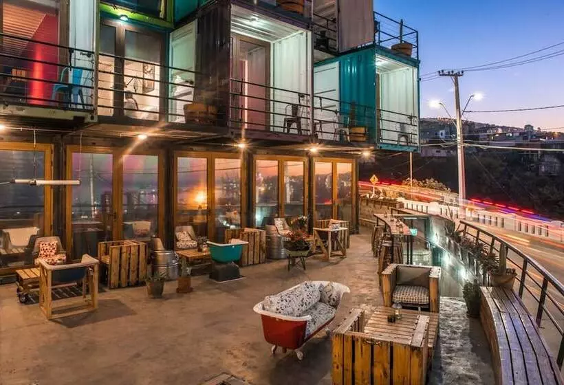 هتل Winebox Valparaiso