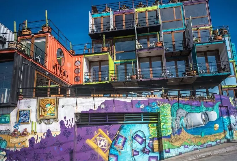 هتل Winebox Valparaiso