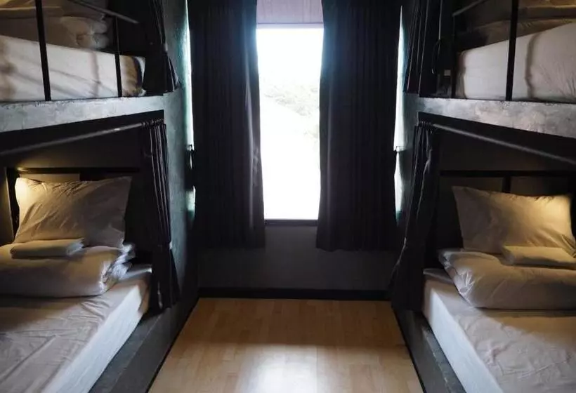 La Malila Hostel