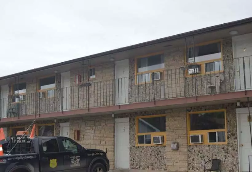 Modern Motel