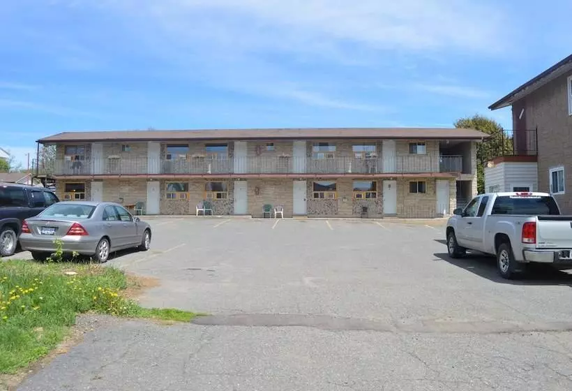Modern Motel