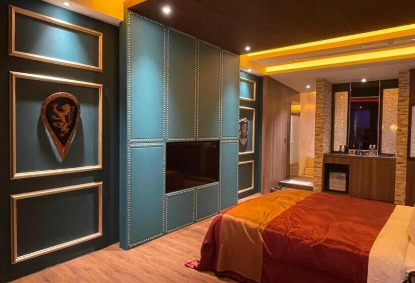 Yosemite Motel Chunghua Branch