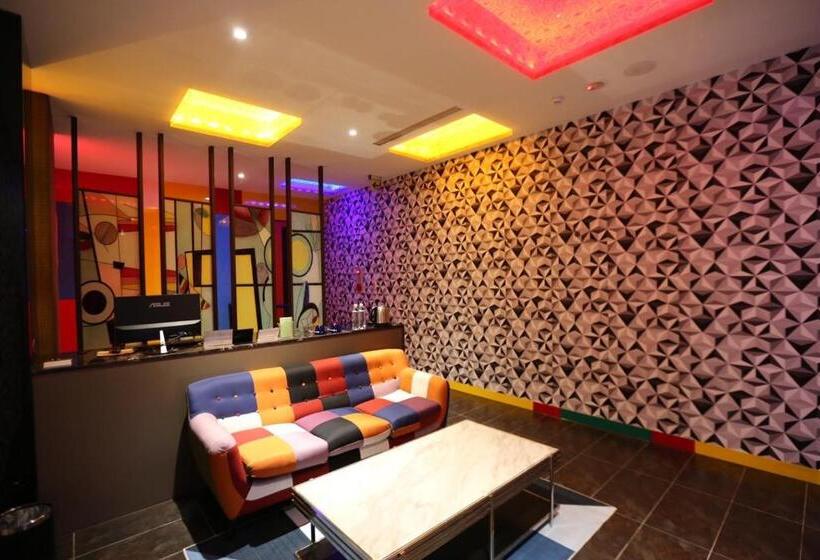 Yosemite Motel Chunghua Branch