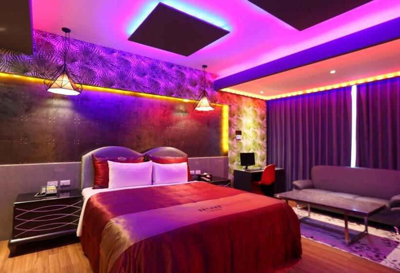 Yosemite Motel Chunghua Branch