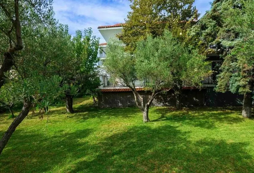 Possidi Garden